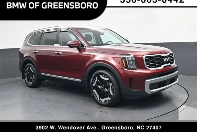 2023 Kia Telluride S photo 1