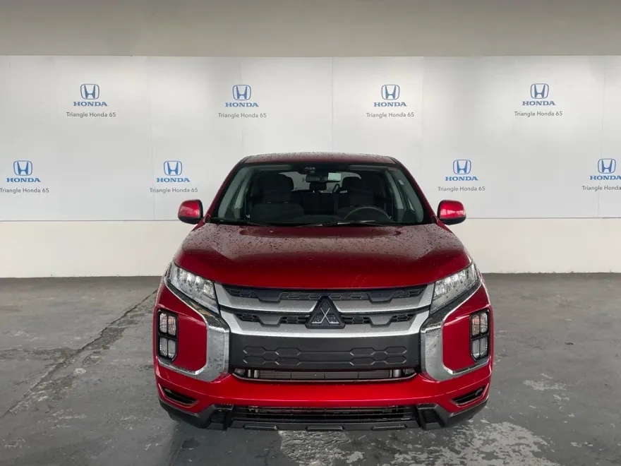 2023 Mitsubishi Outlander Sport ES photo 1