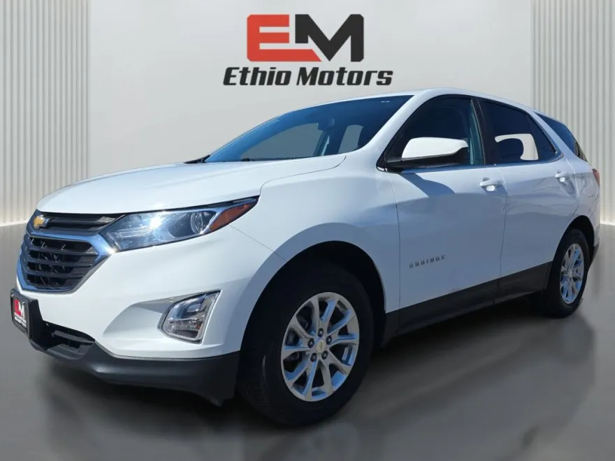 2021 Chevrolet Equinox LT photo 1