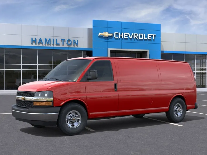 2025 Chevrolet Express Cargo 3500 Base photo 1