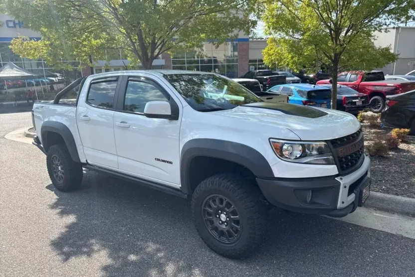 2022 Chevrolet Colorado ZR2 photo 1