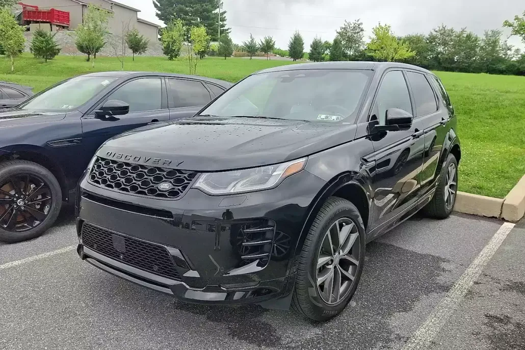 2025 Land Rover Discovery Sport Dynamic SE photo 1