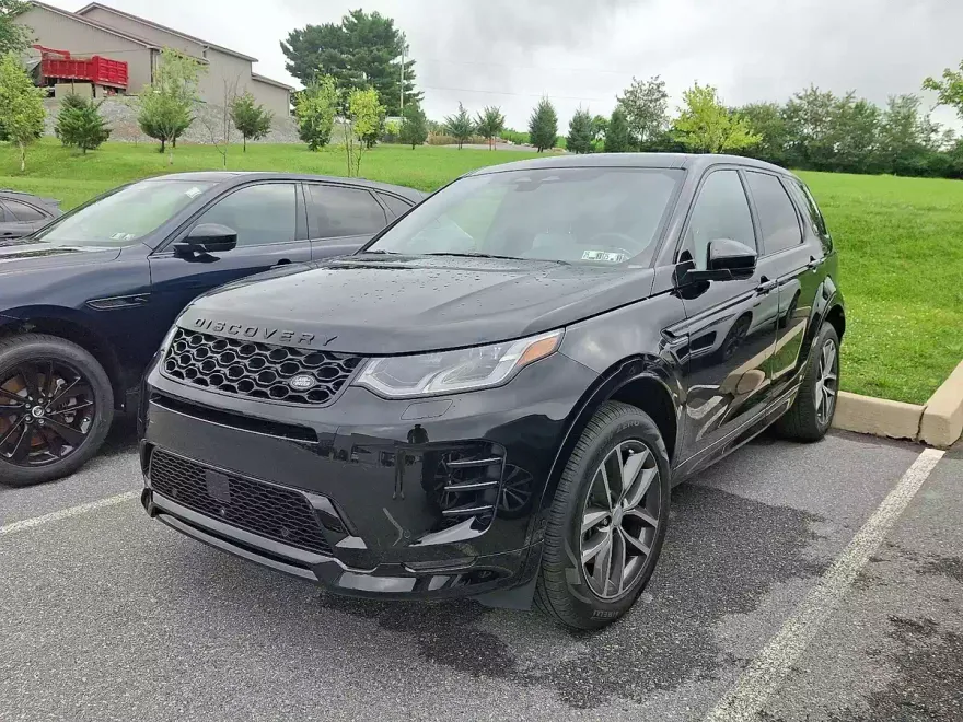 2025 Land Rover Discovery Sport Dynamic SE photo 1