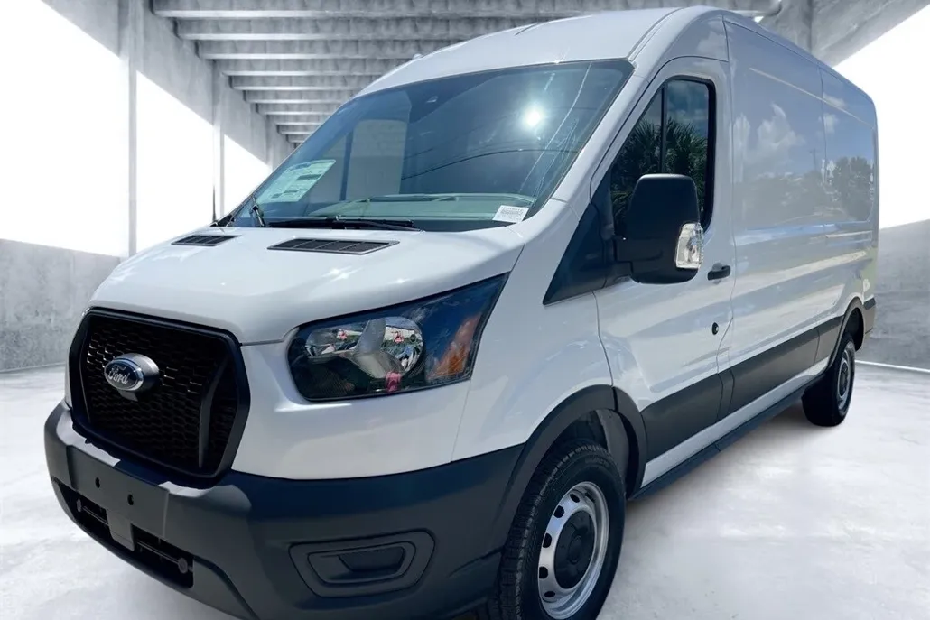 2025 Ford Transit photo 1