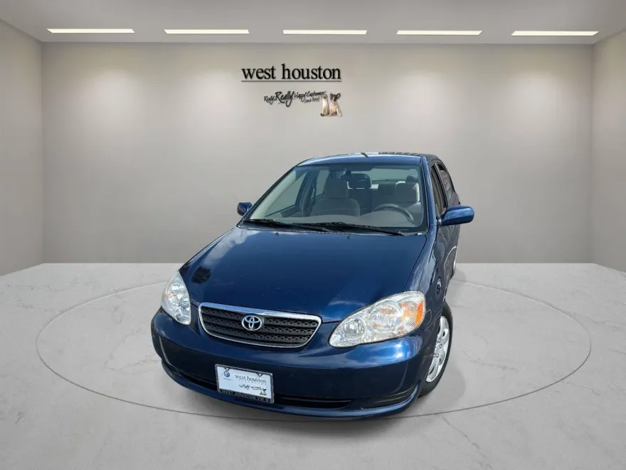 2008 Toyota Corolla LE photo 1