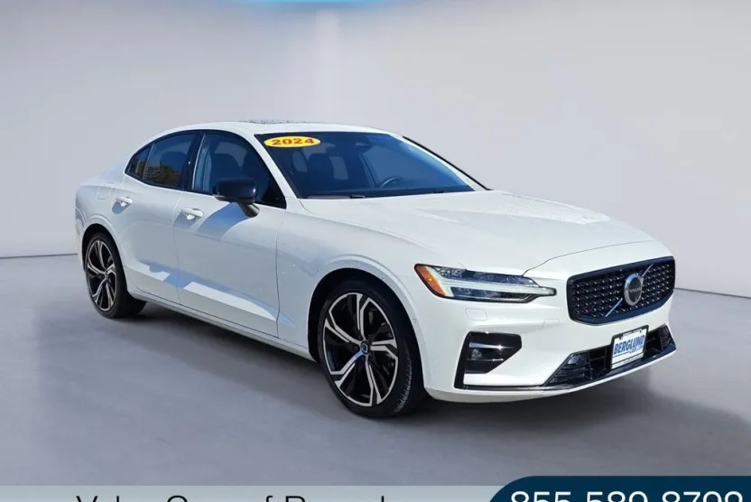 2024 Volvo S60 B5 Plus photo 1