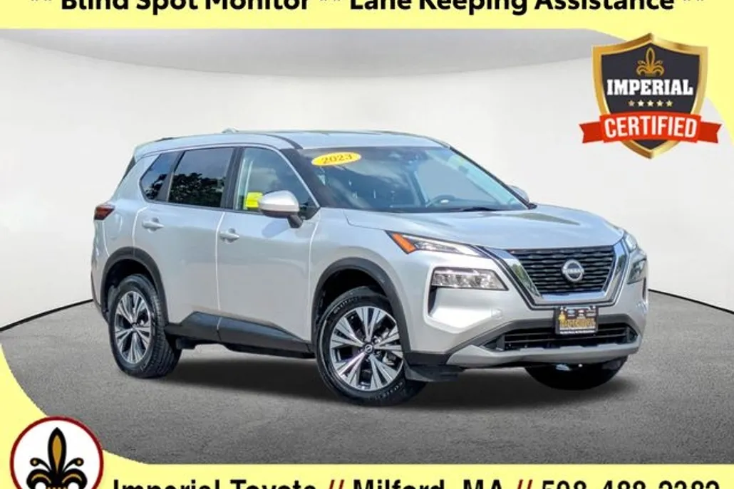 2023 Nissan Rogue SV photo 1