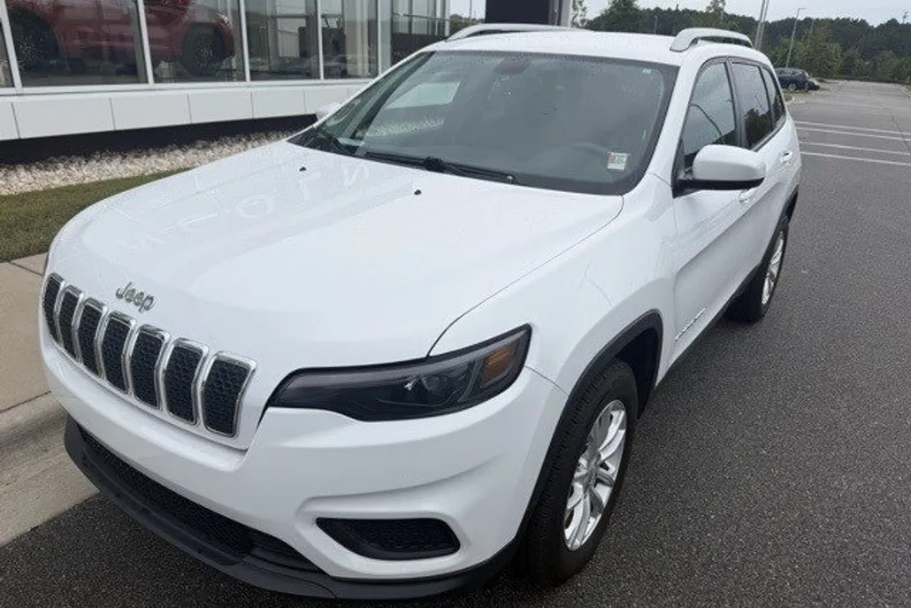 2020 Jeep Cherokee Latitude photo 1