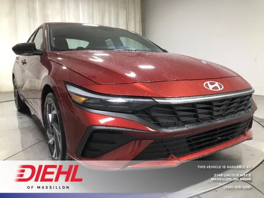 2025 Hyundai Elantra SEL Sport photo 1