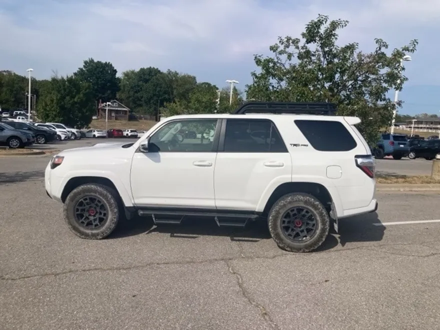 2023 Toyota 4Runner TRD Pro photo 1