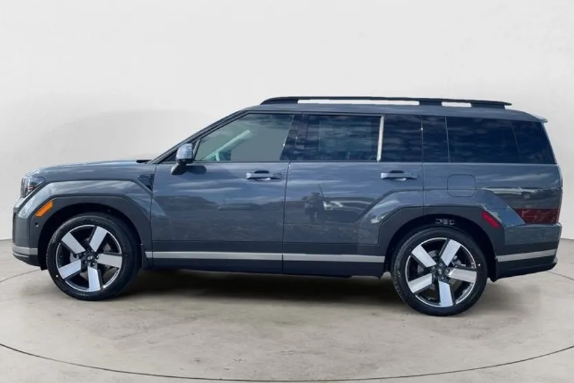 2026 Hyundai Santa Fe Limited photo 1