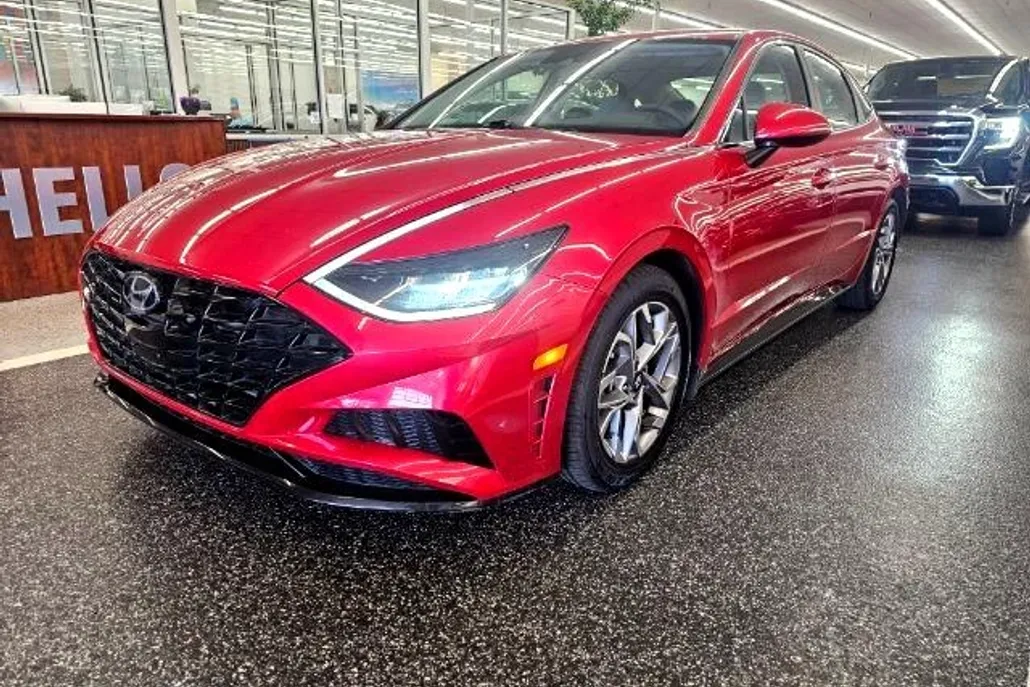 2021 Hyundai Sonata SEL photo 1