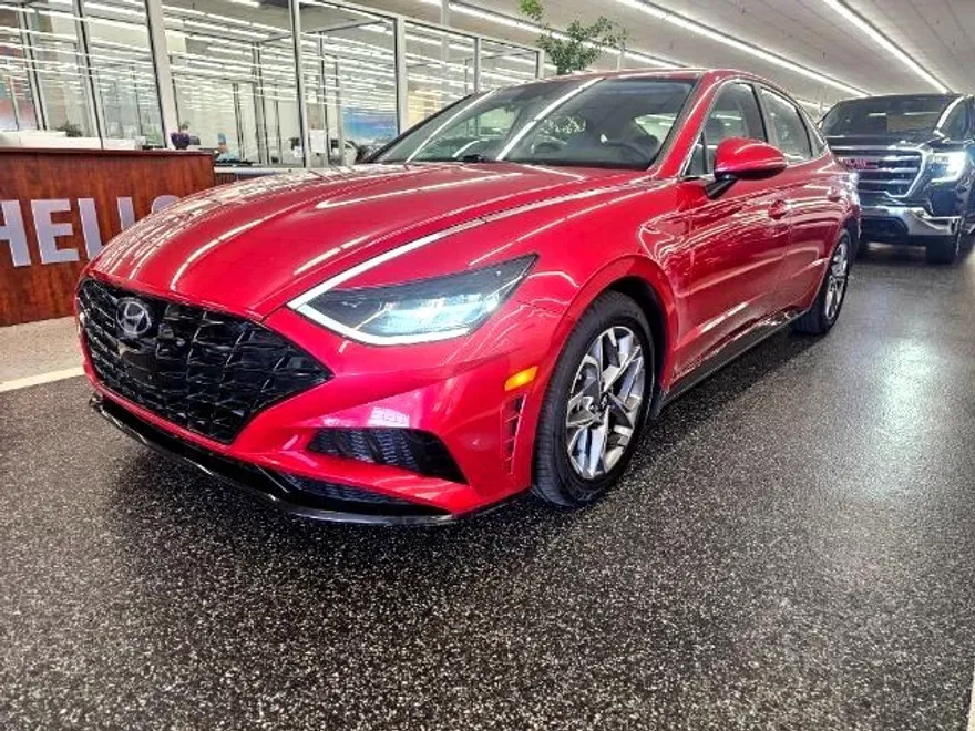 2021 Hyundai Sonata SEL photo 1
