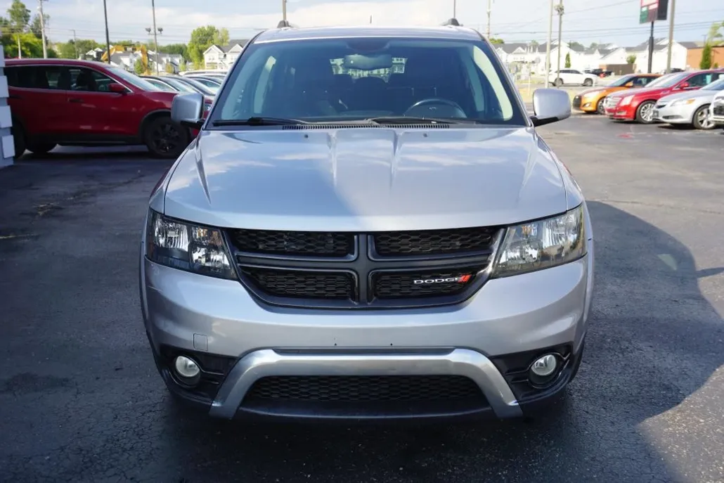 2017 Dodge Journey Crossroad Limited photo 1