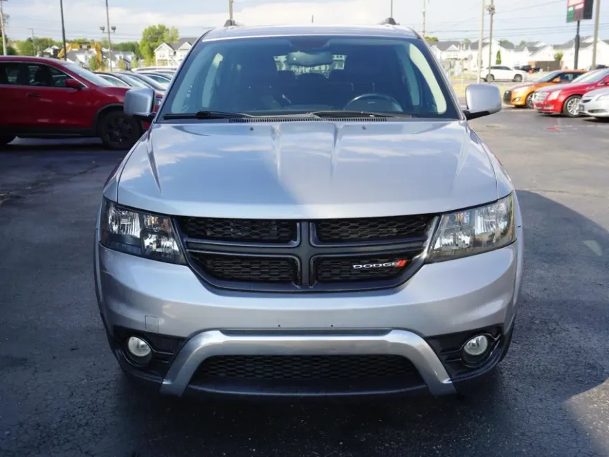 2017 Dodge Journey Crossroad Limited photo 1