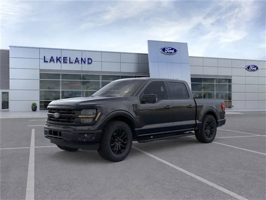 2025 Ford F-150 XLT photo 1