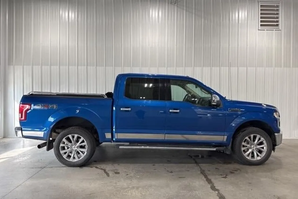 2017 Ford F-150 XLT photo 1