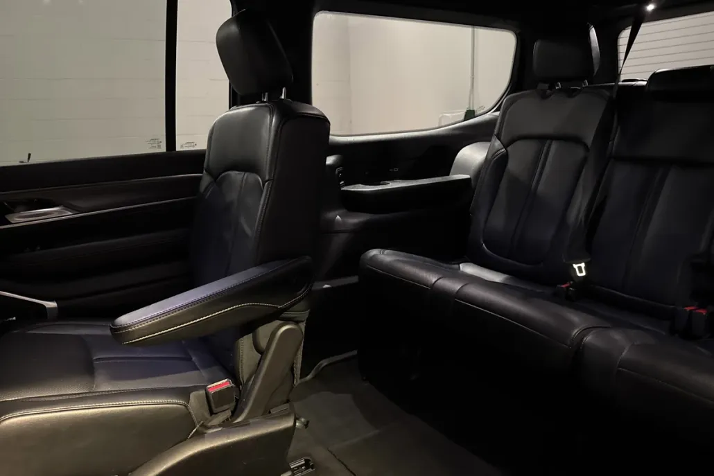 2024 Jeep Wagoneer Series III photo 1