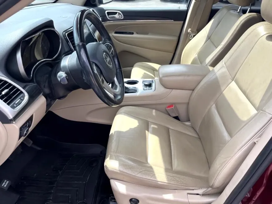 2019 Jeep Grand Cherokee Limited photo 1
