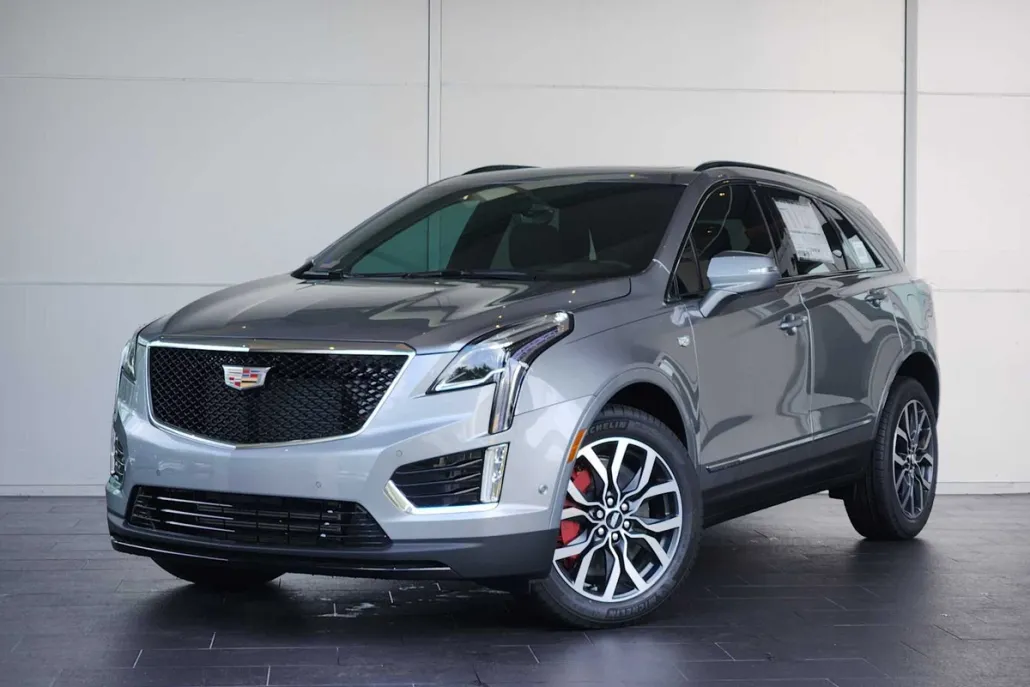 2025 Cadillac XT5 Sport photo 1