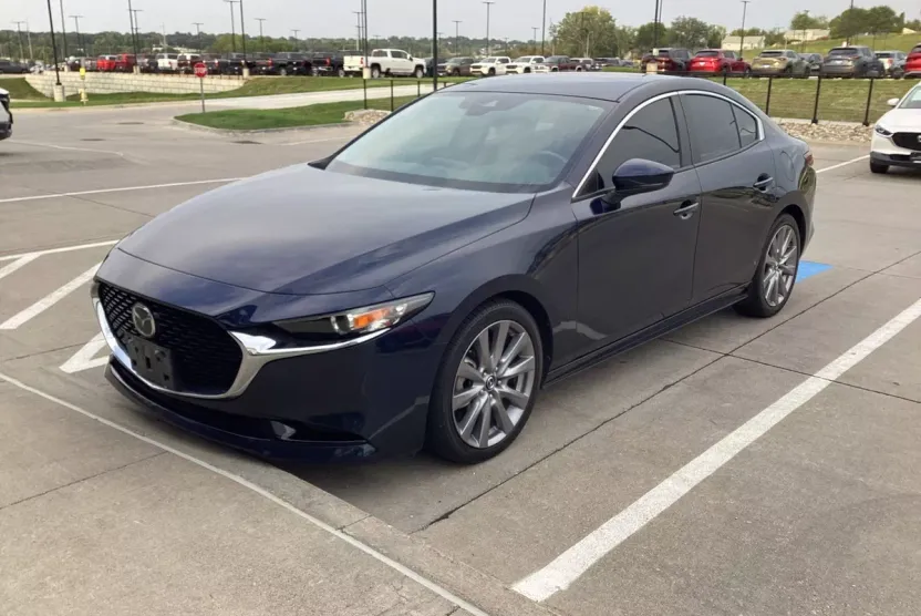 2019 Mazda Mazda3 Select photo 1