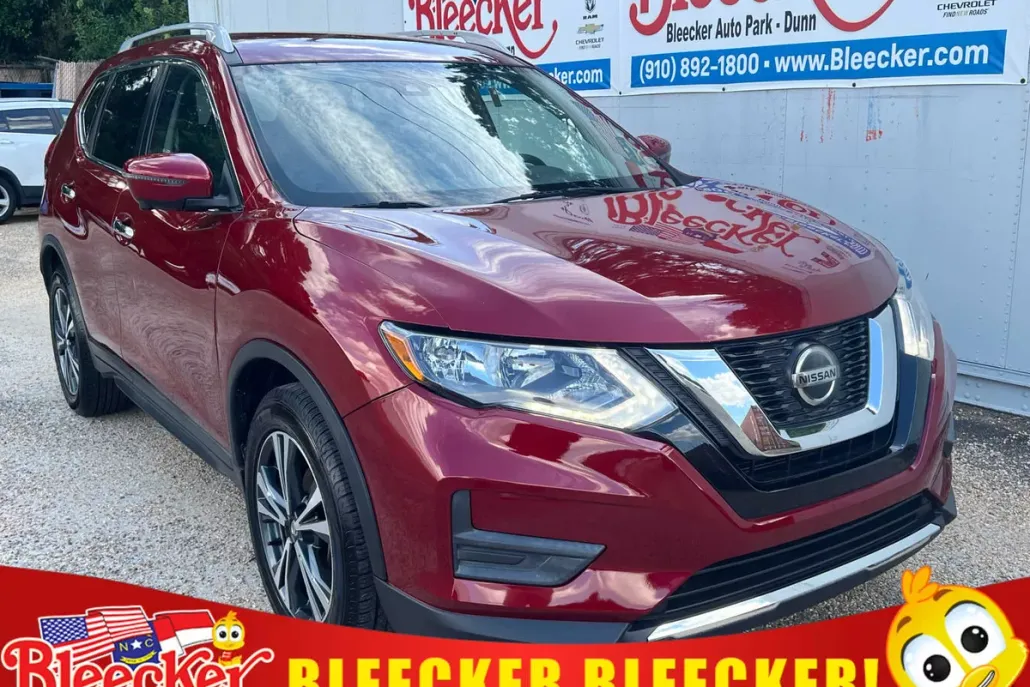 2019 Nissan Rogue SV photo 1