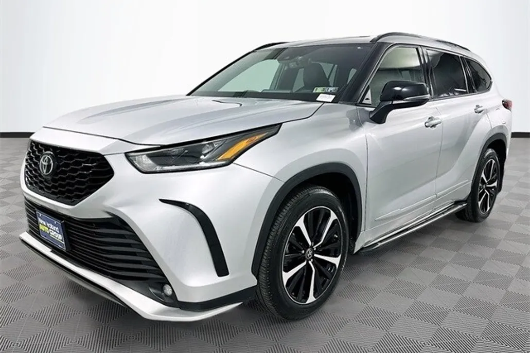2022 Toyota Highlander XSE photo 1