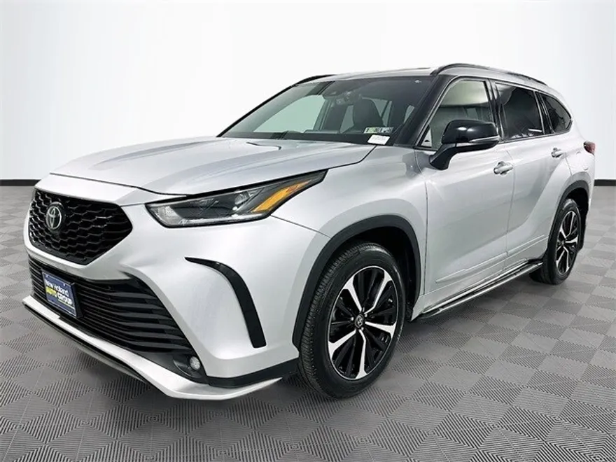 2022 Toyota Highlander XSE photo 1