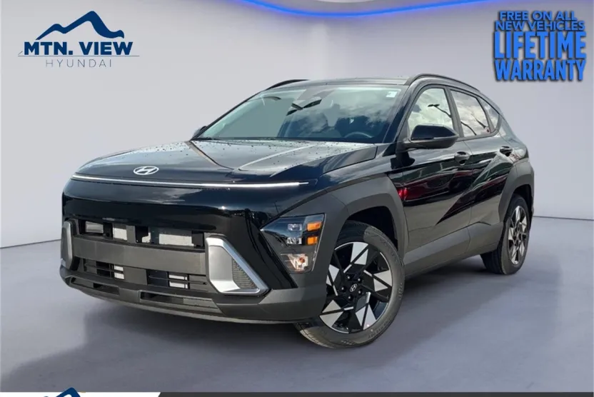 2025 Hyundai Kona SEL photo 1