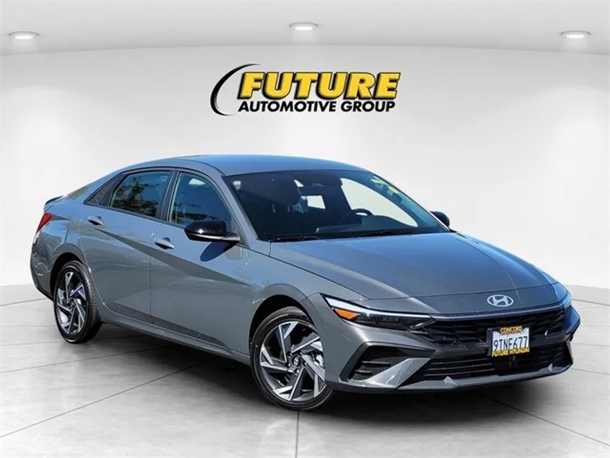 2025 Hyundai Elantra Hybrid SEL Sport photo 1