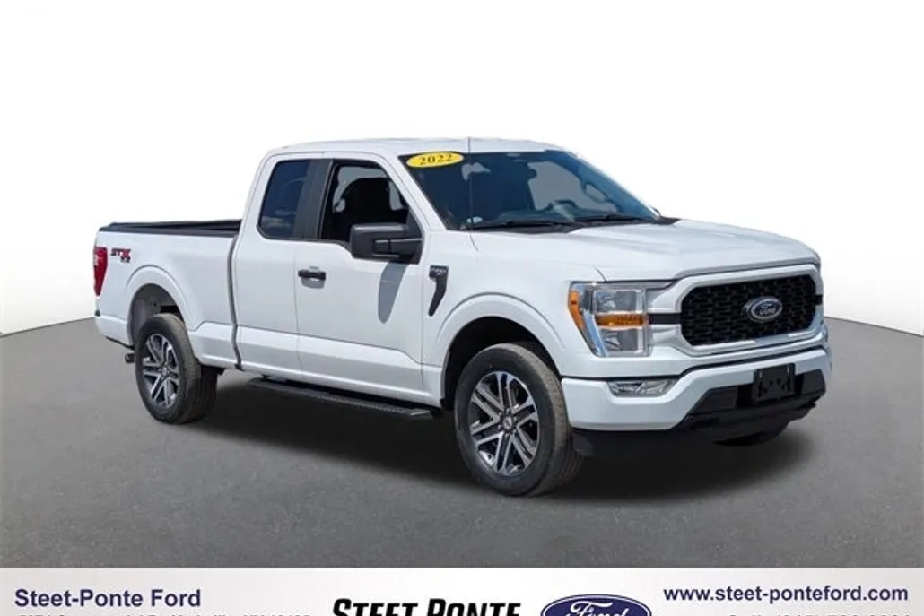 2022 Ford F-150 XL photo 1