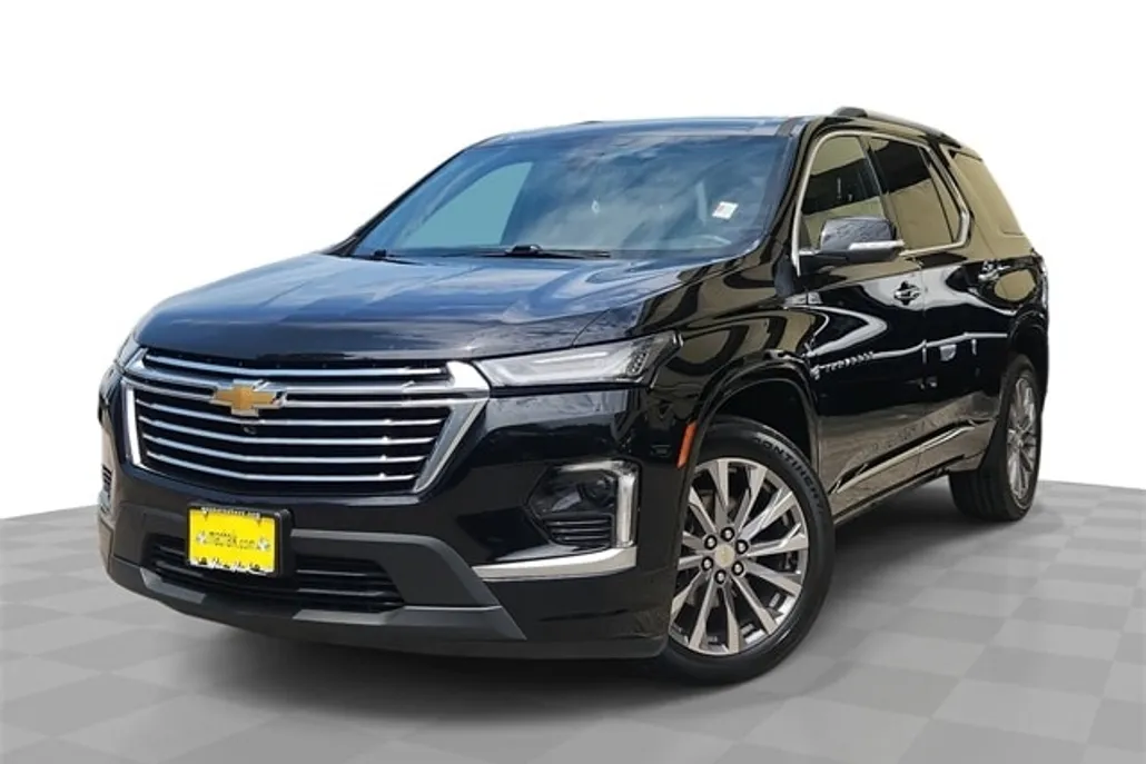 2023 Chevrolet Traverse Premier photo 1