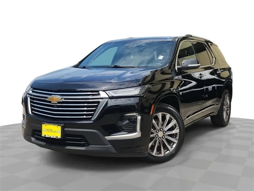 2023 Chevrolet Traverse Premier photo 1