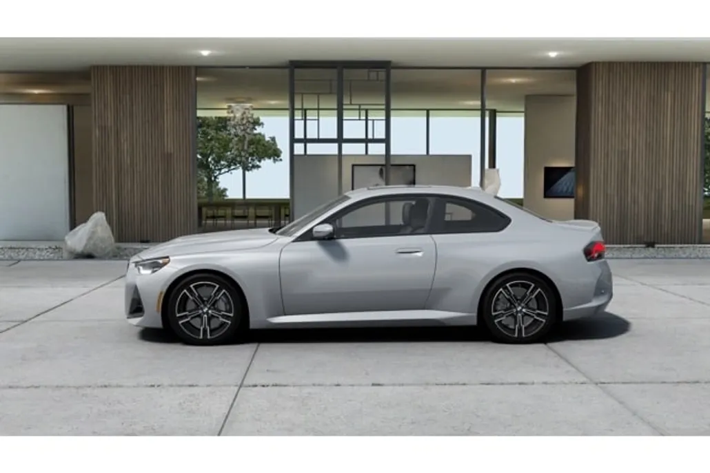 2026 Bmw 230i xDrive photo 1