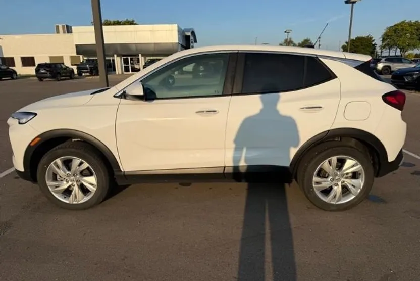 2024 Buick Encore GX Preferred photo 1