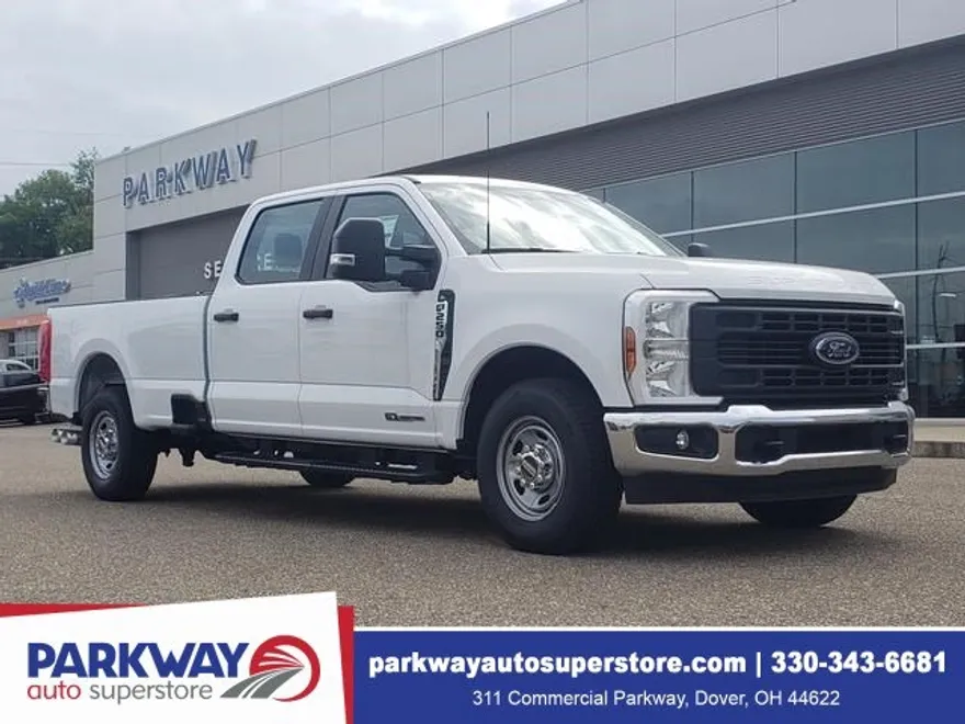 2025 Ford F-250 XL photo 1