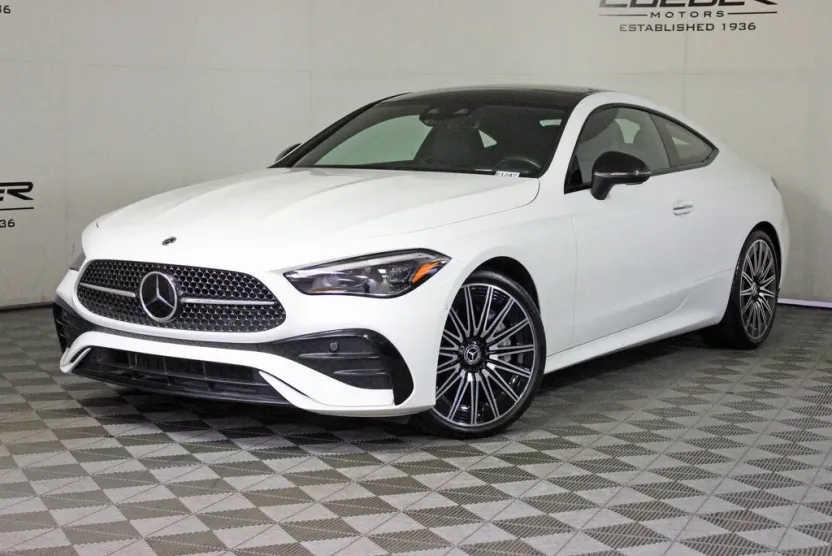 2024 Mercedes Benz CLE 450 4MATIC photo 1