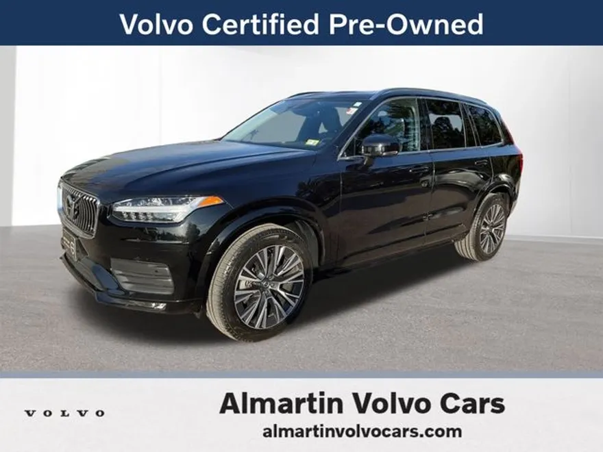 2022 Volvo XC90 T6 Momentum photo 1