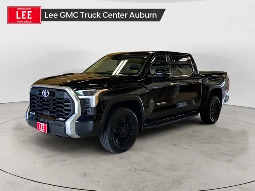 2022 Toyota Tundra Limited photo 1