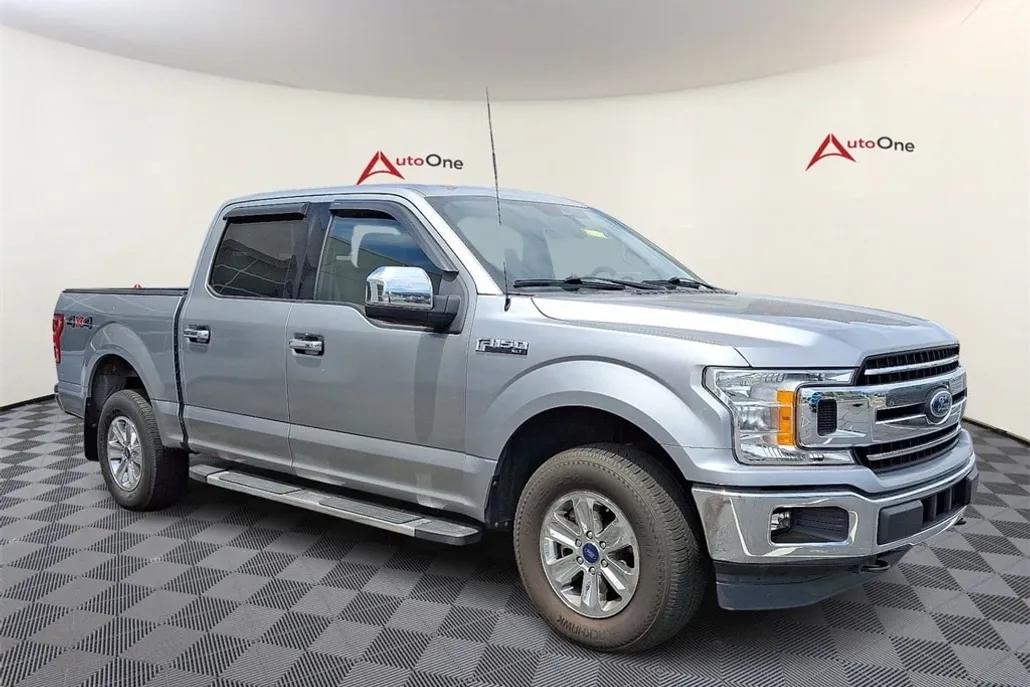 2020 Ford F-150 XLT photo 1