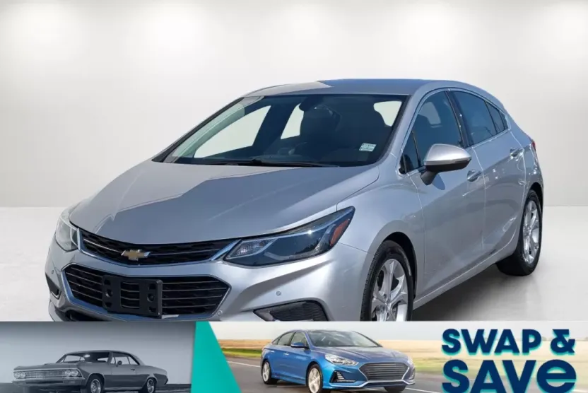 2017 Chevrolet Cruze Premier photo 1