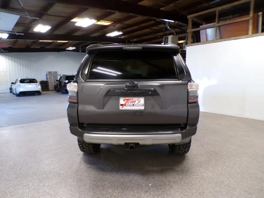 2015 Toyota 4Runner Limited photo 1