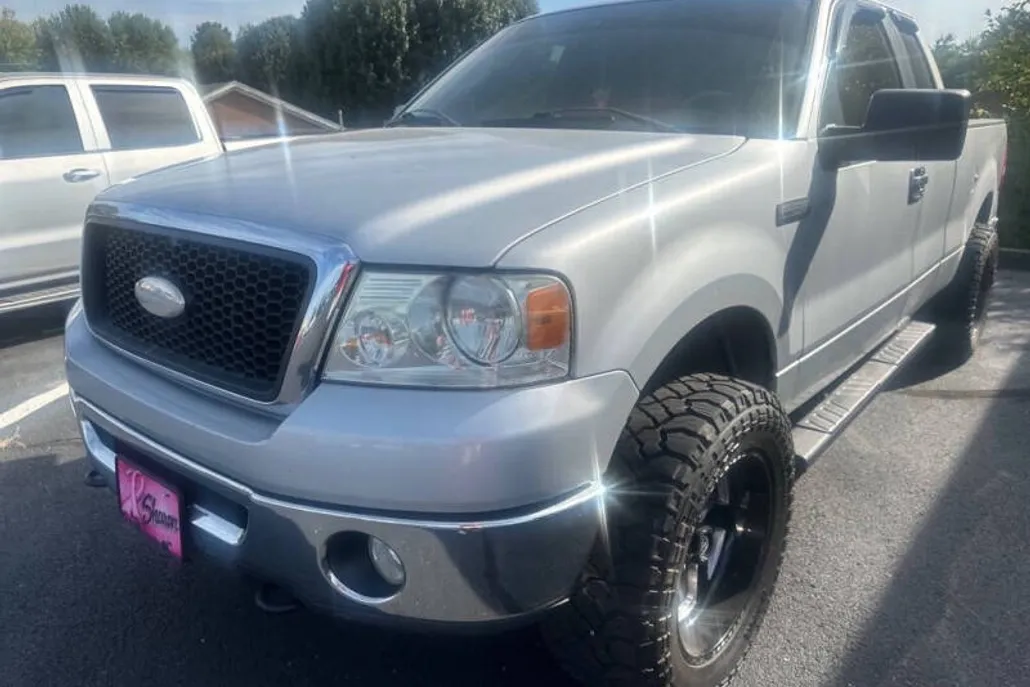 2007 Ford F-150 XLT photo 1