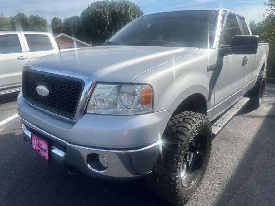 2007 Ford F-150 XLT photo 1