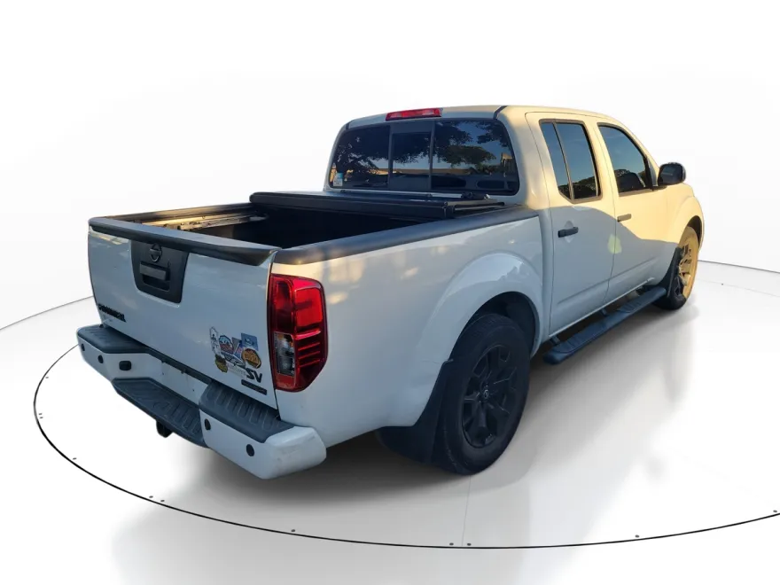 2020 Nissan Frontier SV photo 1