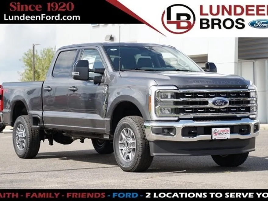 2026 Ford F-350 Lariat photo 1