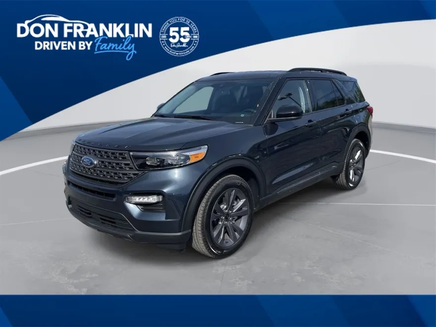 2024 Ford Explorer XLT photo 1