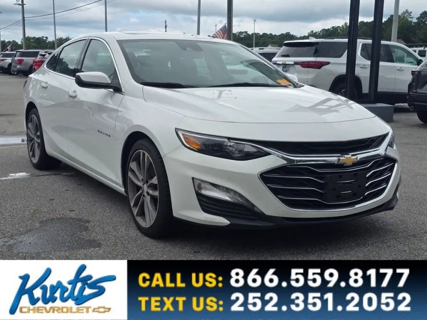 2023 Chevrolet Malibu 1LT photo 1