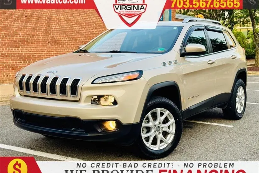 2015 Jeep Cherokee Latitude photo 1