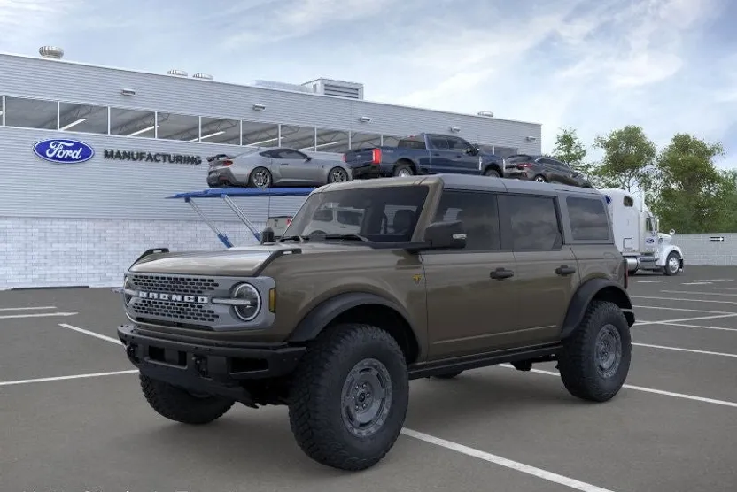 2025 Ford Bronco Badlands photo 1